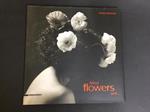 About flower and... Silvana editoriale. 2001