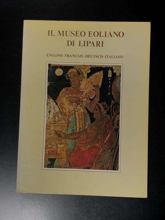 Il museo eoliano di Lipari. Oreste Ragusi Editore 1984 - copertina