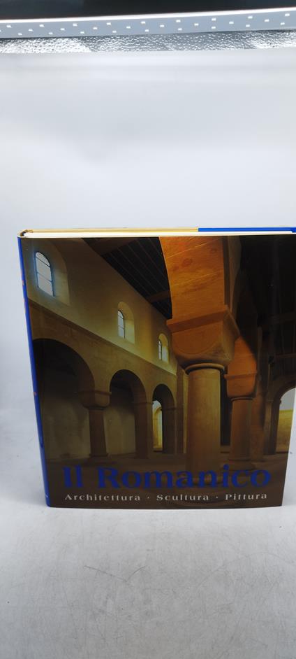 il romanico architettura scultura pittura - copertina