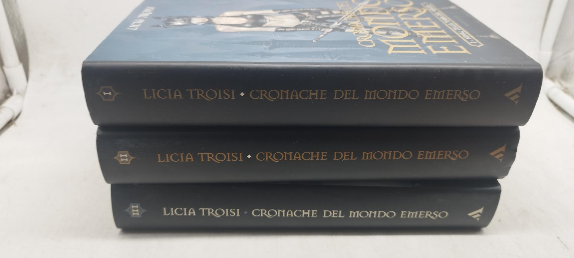 licia troisi trilogia cronache del mondo emerso 3 volumi
