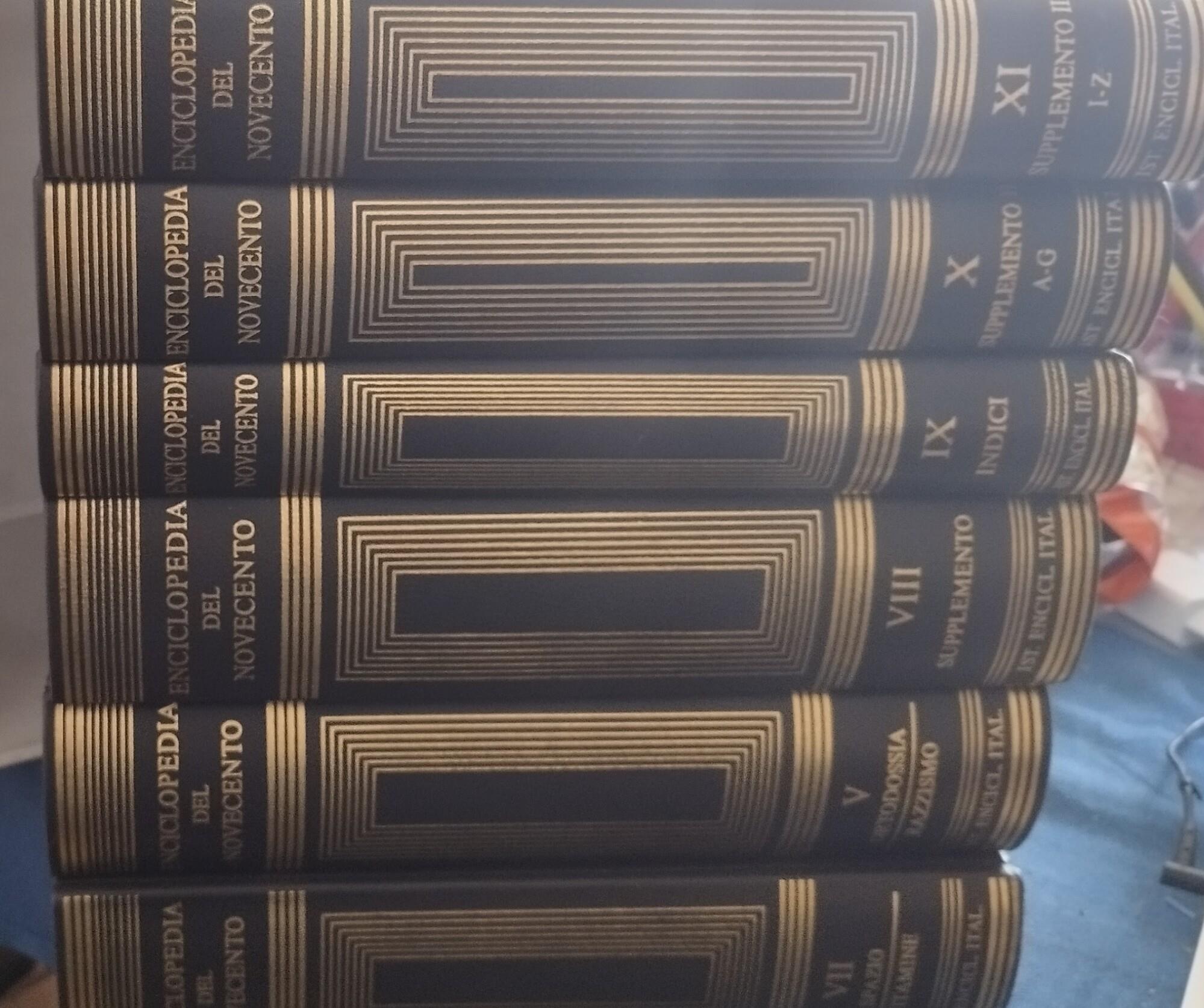 enciclopedia del novecento treccani 11 volumi
