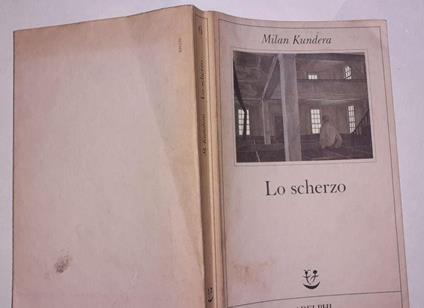 Lo scherzo - Milan Kundera - copertina
