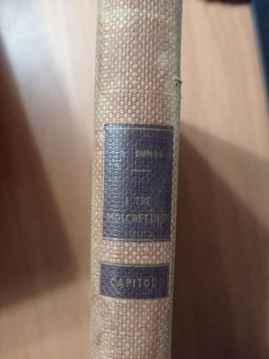 I tre moschettieri - Alexandre Dumas - copertina