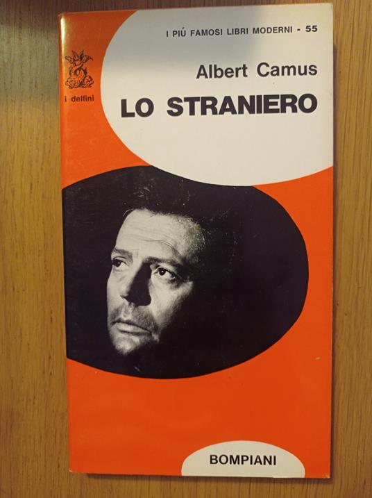 Lo straniero - Albert Camus - copertina