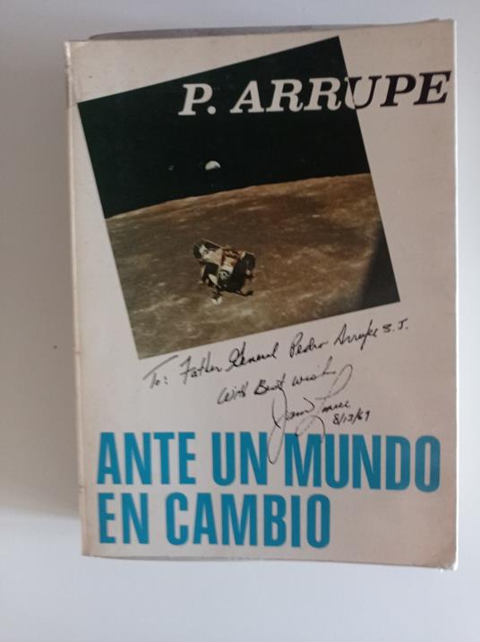 Ante un mundo en cambio - copertina