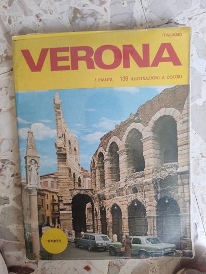 Verona: 1 pianta 139 illustrazioni - Lanfranco Franzoni - copertina