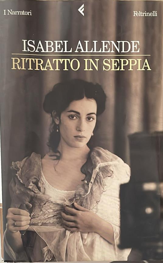 Ritratto in seppia - Isabel Allende - copertina