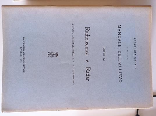 Manuale dell'allievo XI Radiotecnica e Radar - copertina