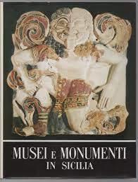 Musei E Monumenti In Sicilia - copertina