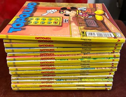 Lotto 17 fumetti Topolino (n° compresi tra 2300 e 2399 in descrizione) - copertina