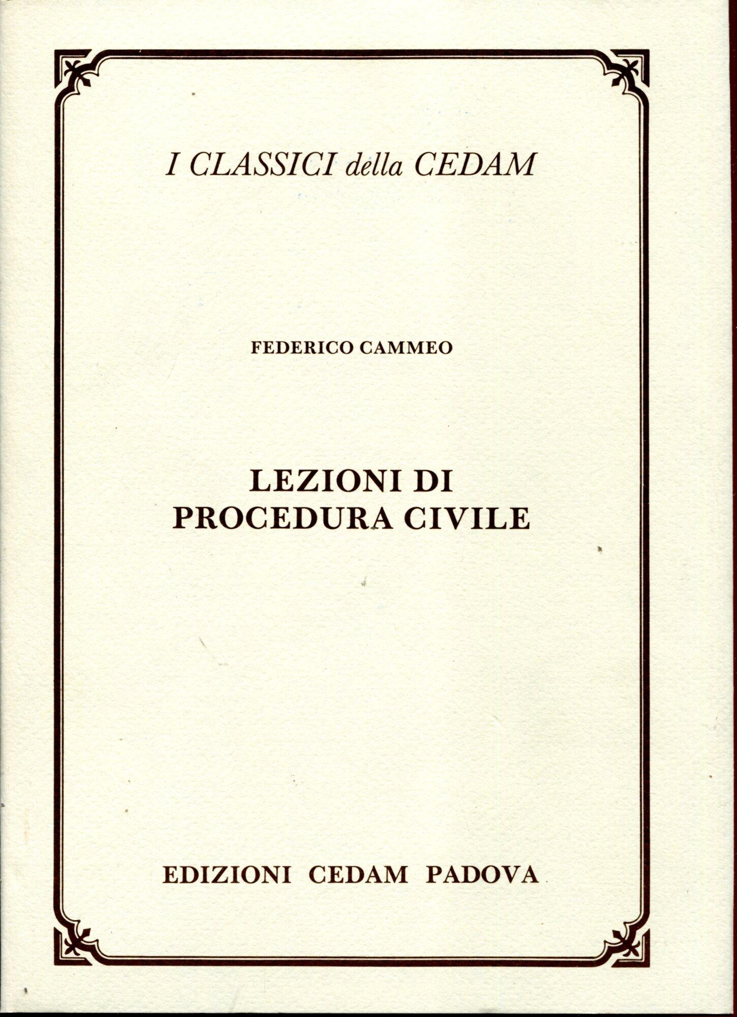 Corso di diritto amministrativo. Vol. 1: Introduzione, il diritto amministrativo obbiettivo (le fonti, contenuto, efficacia ed applicazione del diritto obbiettivo). Vol. 2: Rapporti giuridici e diritti subbiettivi, i subbietti, gli oggetti dei rappor