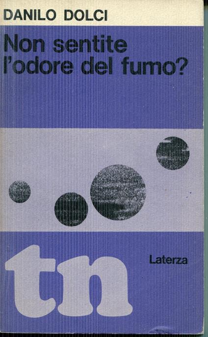 Non sentite l'odore del fumo? - Danilo Dolci - copertina