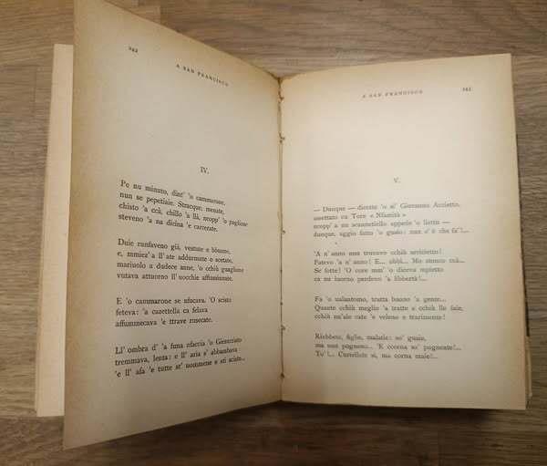 Poesie : raccolta completa con note e glossario. Seconda edizione accresciuta