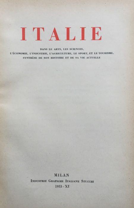 Italie dans le arts, les sciences, l'économie . le sport et le tourism. Syntehèse de son histoire et de sa vie actuelle - copertina