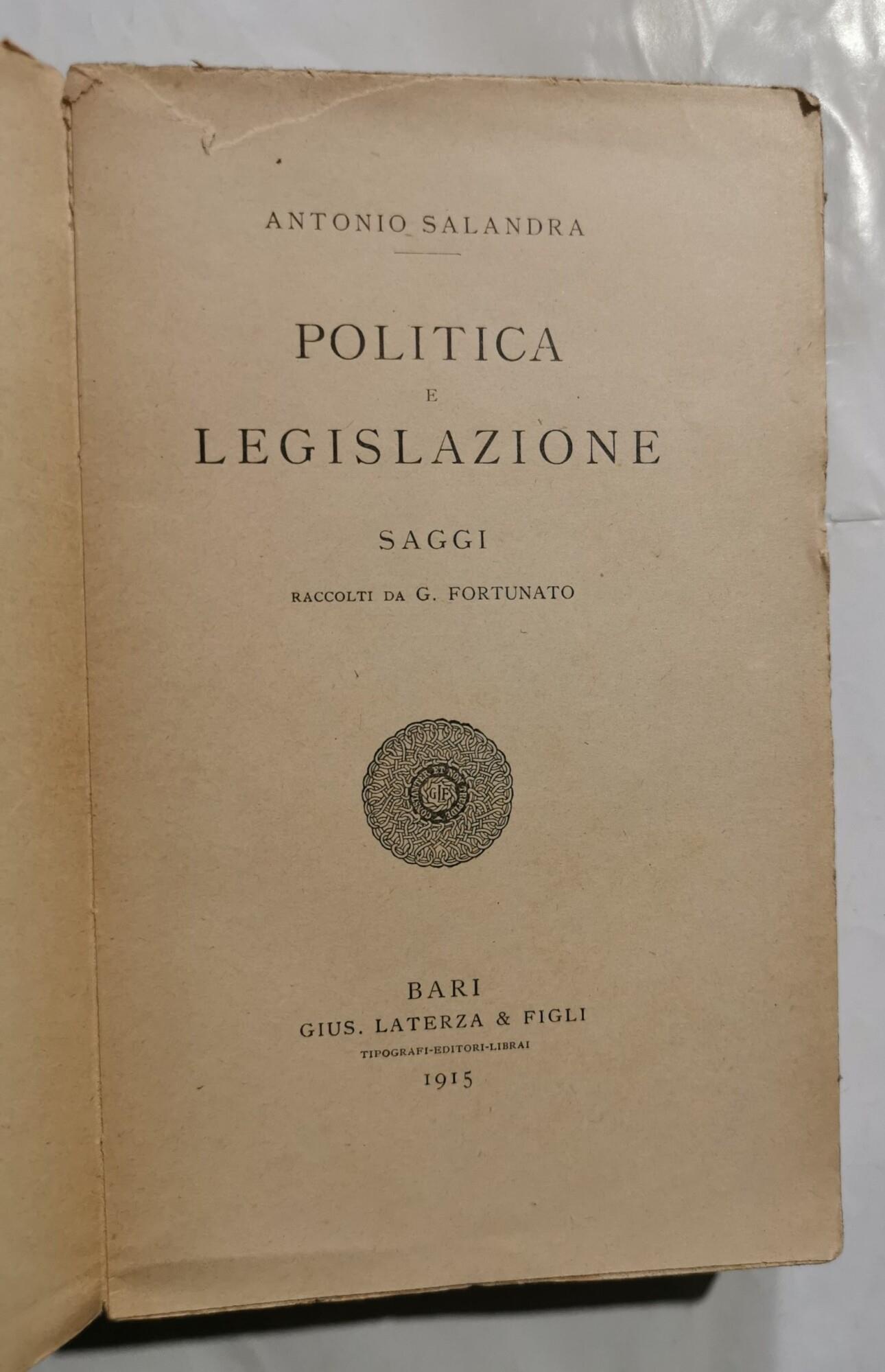 Politica e Legislazione - Saggi