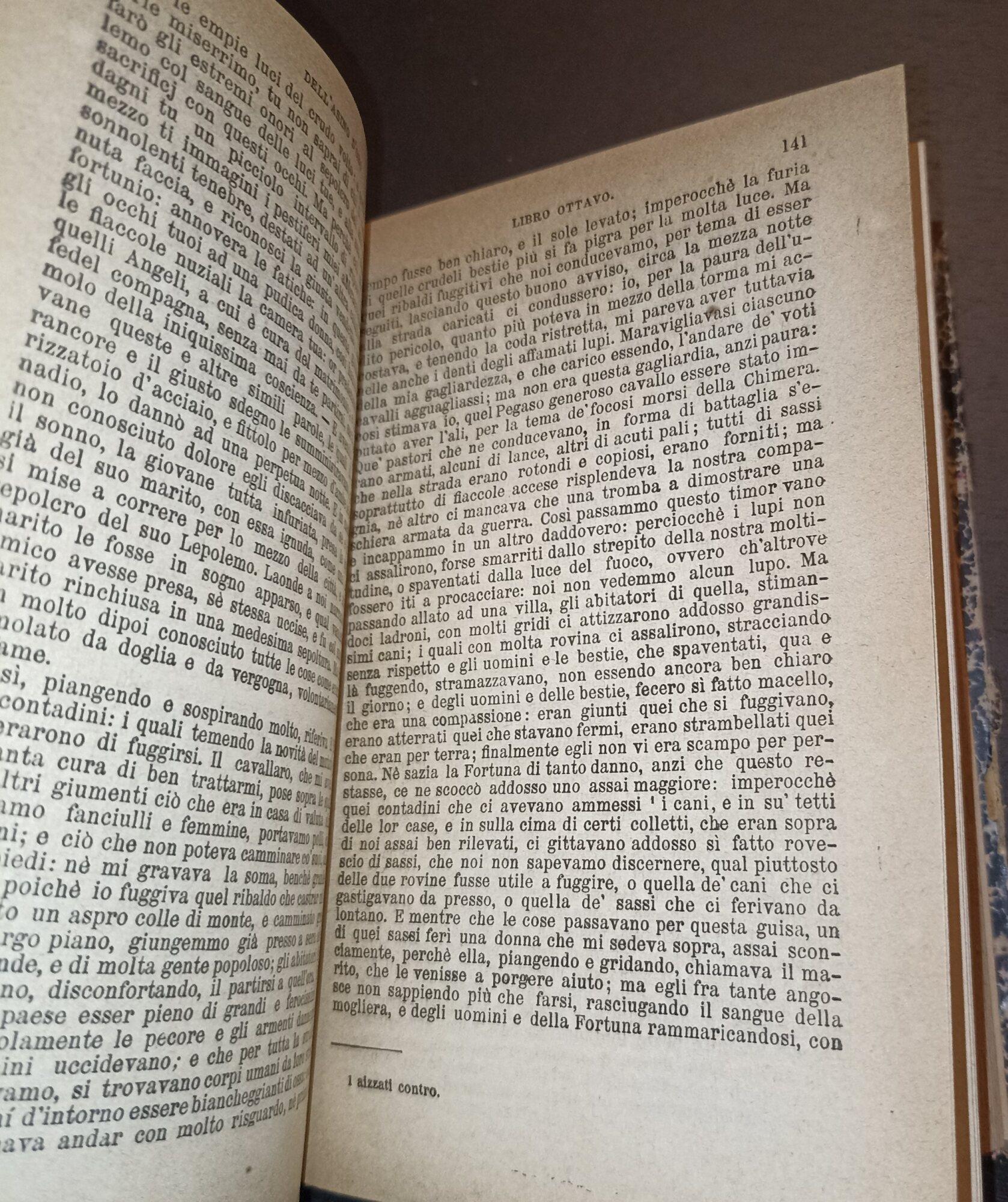 L' asino d'oro di Apuleio versione di Agnolo Firenzuola reintegrata con la novella dello sternuto tradotta da Matteo Boiardo..