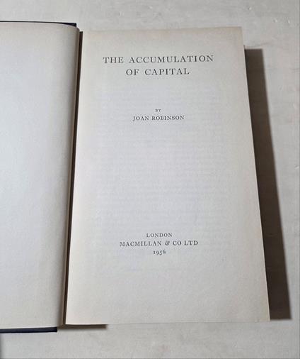 The accomulation of capital - Joan Robinson - copertina