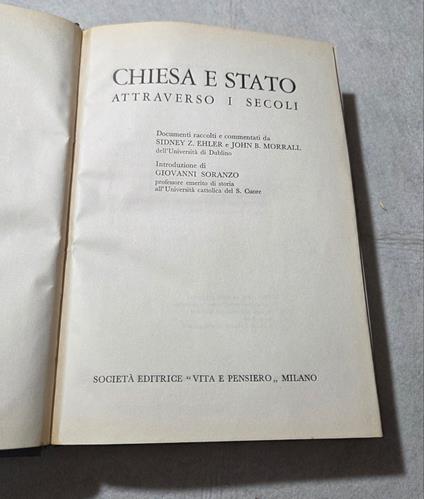 Chiesa e Stato attraverso i secoli - copertina