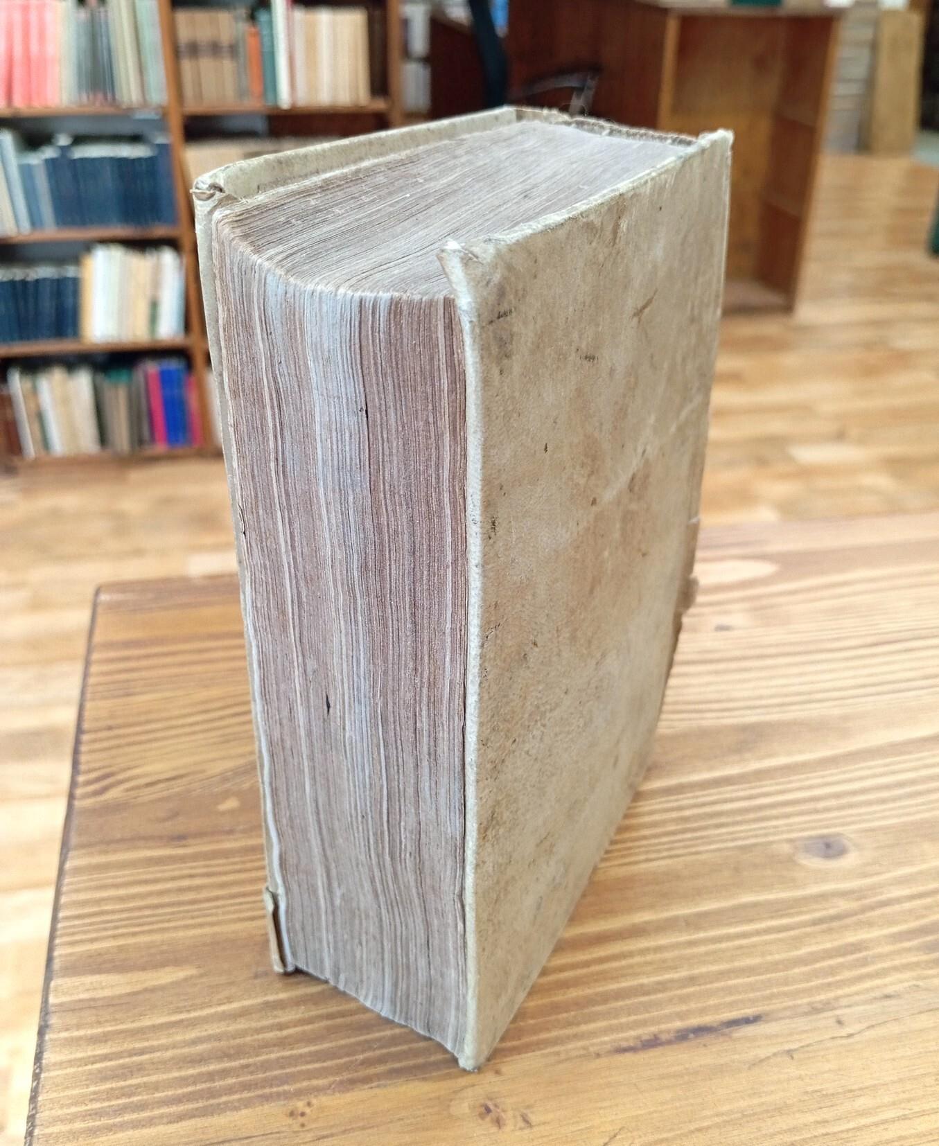 Regia Parnassi, seu Palatium Musarum, in quo synonyma, ephiteta […] plurimis tum antiquis, tum recentioribus […] Necnon, Virgilii, Ovidii, Horatii, Lucani […]