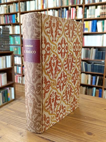 Il fuoco - Gabriele D'Annunzio - copertina