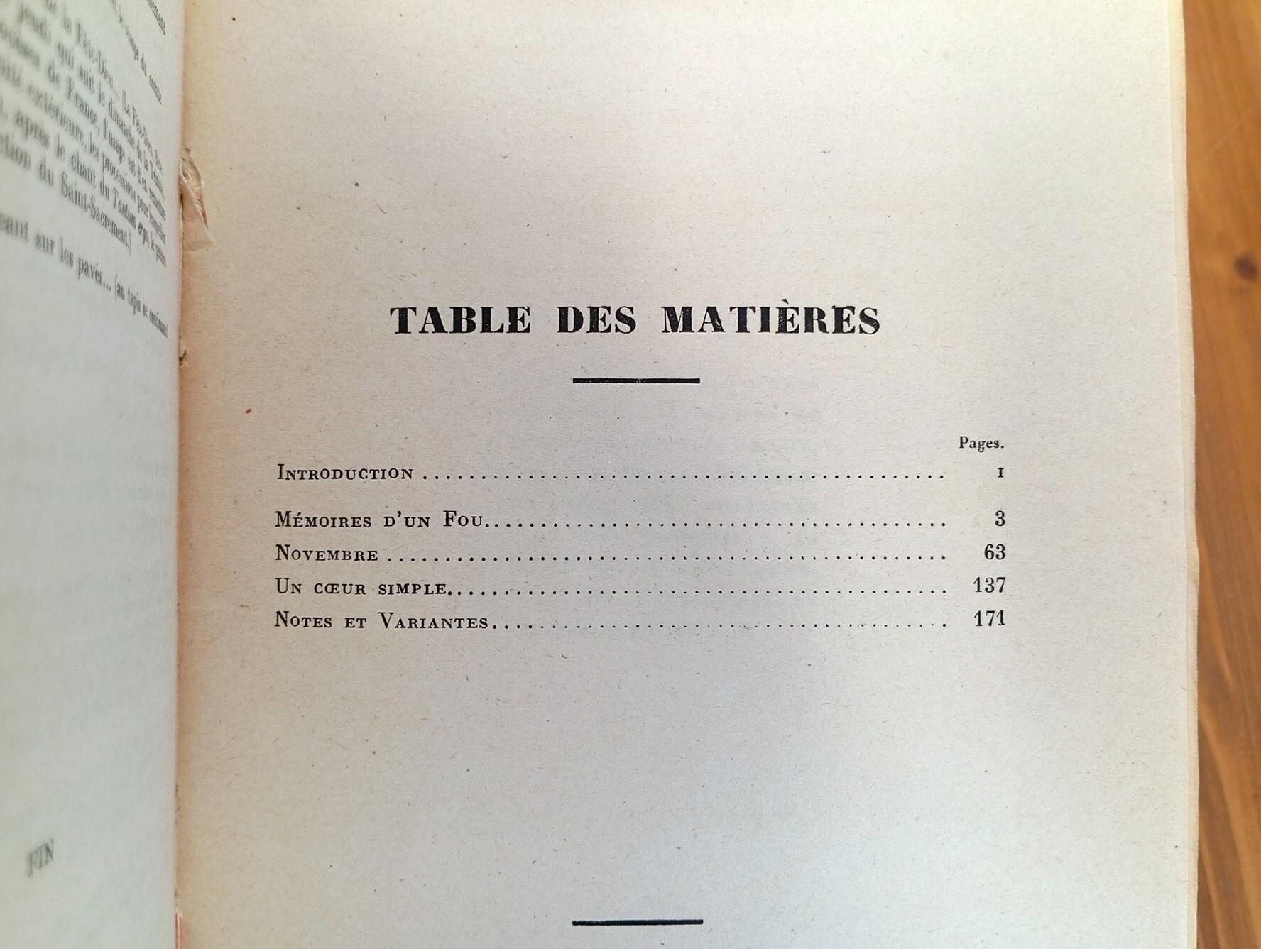 Un coeur simple précédé des Mémoires d'un fou, et de Novembre