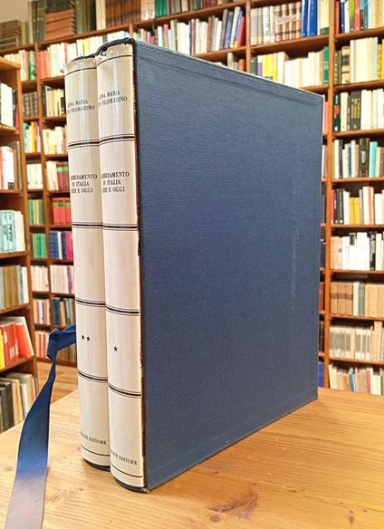 L' arredamento in Italia ieri e oggi. Vol. I e II - Anna Maria Cito Filomarino - copertina