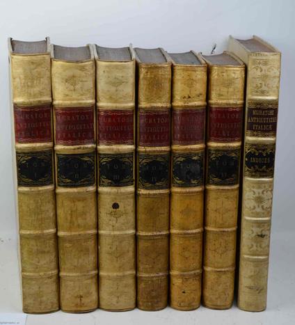 Antiquitates Italicae Medii Aevi, sive Dissertationes De Moribus, Ritibus, Religione, Regimine, Magistratibus, Legibus, Studiis Literarum, Artibus, Lingua, Militia, Nummis, Princpibus, Libertate, Servitute, Foederibus, aliisque faciem et mores Italic - copertina