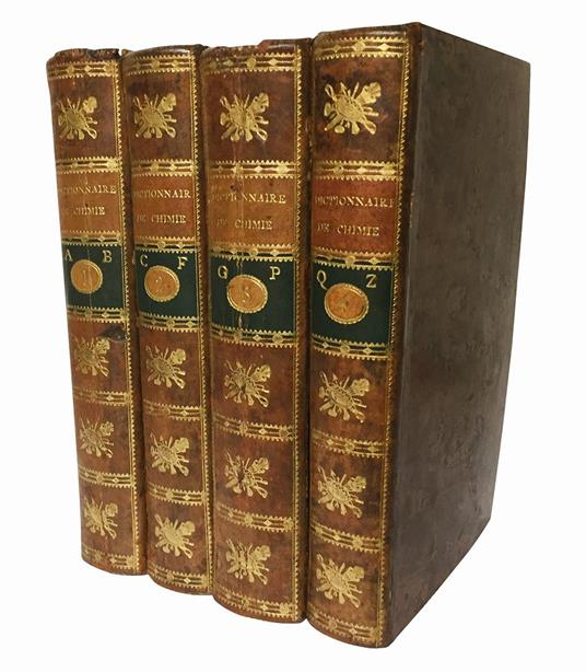 Dictionnaire de chimie, contenant la théorie et la pratique de cette science, son application à l'histoire naturelle et aux arts par Charles-Louis Cadet, du Collège de pharmacie et de la Société libre des Pharmaciens de Paris [...] Tome premier [-qua - Charles Louis Cadet de Gassicourt - copertina