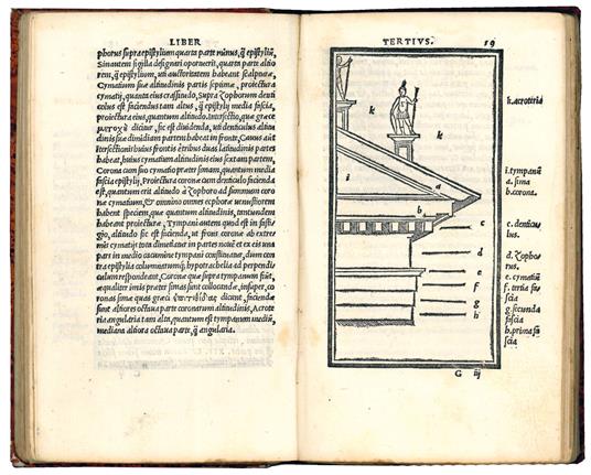 M. Vitruvij De architectura libri decem nuper maxima diligentia castigati atque excusi, additis, Iulij Frontini De aqueductibus libris propter materiae affinitatem. Colophon: Impressum Florentiae, per haeredes Philippi Iuntae, 1522 sexto kal. Novembr - Marcus Vitruvius Pollio - copertina
