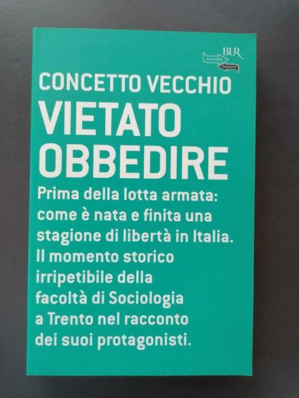 Vietato obbedire - copertina