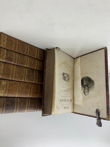 Oeuvres completes de Buffon avec des extraits de Daubenton et la classification de Cuvier. Tome premier. Matieres generales – Theorie de la terre. ( - second. Matieres generales II – Theorie de la terre II. Mineraux. - Troisieme. Mammiferes I. - Quat - copertina