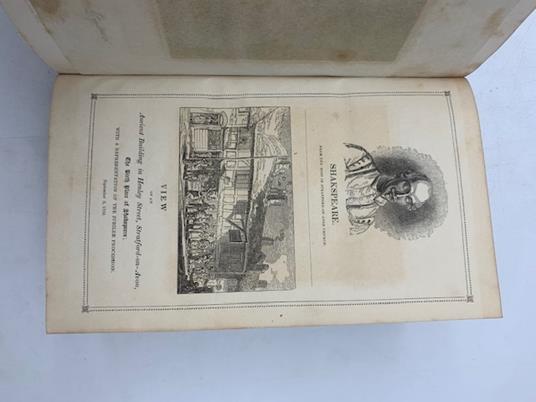 The Dramatic Works of William Shakespeare with Glossarial Notes, a Sketch of His Life and an Estimate of His Writings Newly Arranged and Edited by Charles Henry Wheeler, - copertina