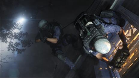 Tom Clancy's Rainbow Six: Siege - 11