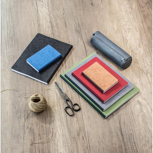 Age Bag. Quaderno brossurato A5 senza righe Cognac - 3