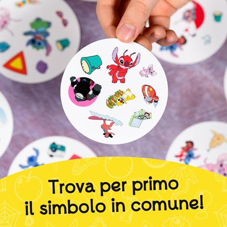 Asmodee – DOBBLE STITCH – Gioco da Tavolo Rapido e Divertente per Famiglie, Bambini e Amici – Carte da Gioco da Viaggio - 2