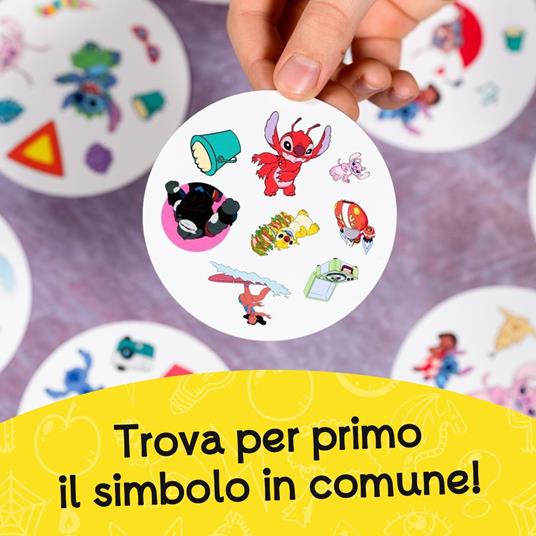 Asmodee – DOBBLE STITCH – Gioco da Tavolo Rapido e Divertente per Famiglie, Bambini e Amici – Carte da Gioco da Viaggio - 2