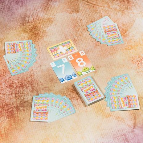 Asmodee - Happy Mochi, gioco illustrato a mano con design kawaii, dagli 8 anni per 2-6 giocatori, 20 minuti, Italiano - 3