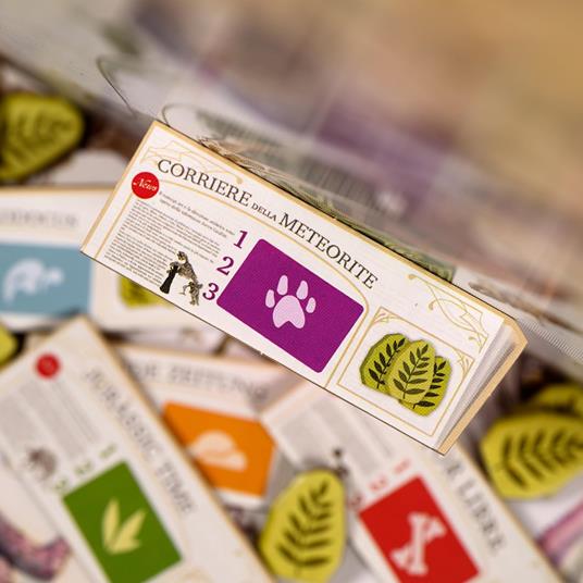Asmodee – FIRST GIANTS – Raccogli Fossili e Allestisci il tuo Museo – Gioco da Tavolo di Strategia e Gestione - 6