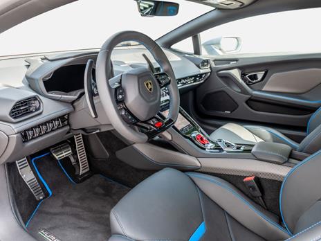 SMARTBOX - 2 giri su circuito in Lamborghini Huracan EVO - Cofanetto regalo - 5