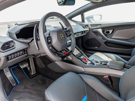 SMARTBOX - Lamborghini Huracán EVO: 2 giri sul Circuito Varano de Melegari e video - Cofanetto regalo - 6