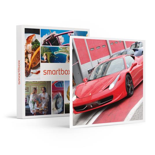 SMARTBOX - Guida 2 supercar: 2 giri di pista sul Circuito di Varano de Melegari - Cofanetto regalo