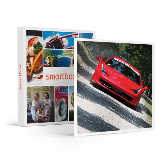SMARTBOX - 1 emozionante giro su Ferrari F458 Italia a Maranello con video ricordo - Cofanetto regalo