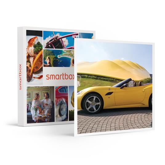 SMARTBOX - Emozionante guida su strada a Maranello in Ferrari California - Cofanetto regalo - 2