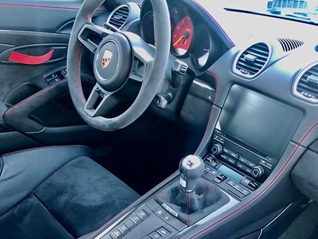 SMARTBOX - Porsche 718 Cayman GT4: test drive nella cornice unica di Napoli - Cofanetto regalo - 5