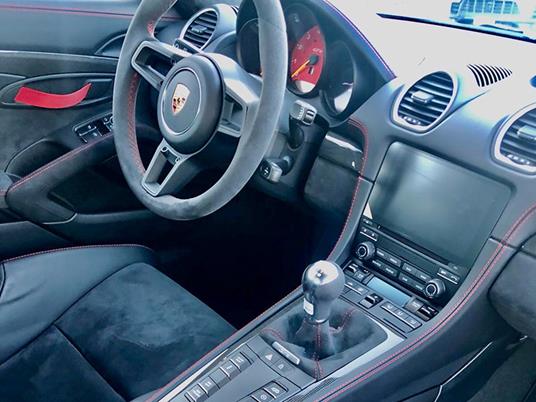 SMARTBOX - Porsche 718 Cayman GT4: test drive nella cornice unica di Napoli - Cofanetto regalo - 5