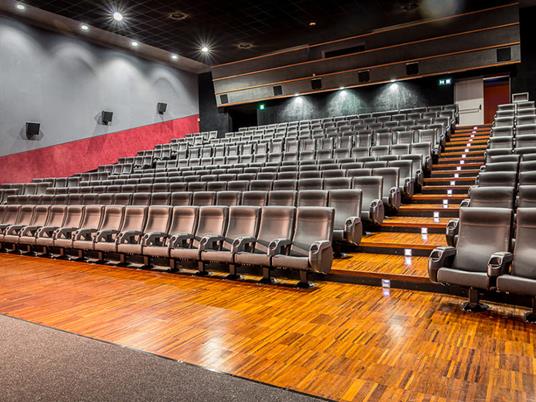 SMARTBOX - Una serata al cinema con popcorn e drink per 4 persone - Cofanetto regalo - 5