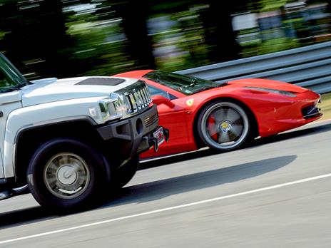 SMARTBOX - Ferrari 458: 5 giri adrenalici presso il Circuito di Castelletto di Branduzzo - Cofanetto regalo - 5