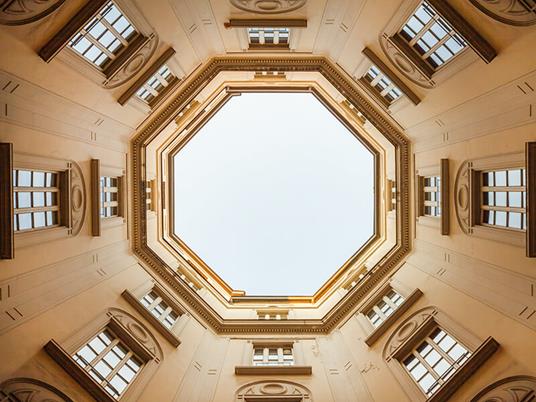 SMARTBOX - Misteri a Milano: 3 avventure digitali in città - Cofanetto regalo - 5