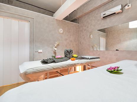 SMARTBOX - Un Natale di relax: 1 rigenerante massaggio di coppia - Cofanetto regalo - 11