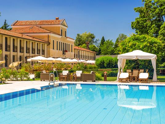 SMARTBOX - Romantico relax a Natale: 2 notti in hotel 4* con cena e accesso Spa - Cofanetto regalo - 7